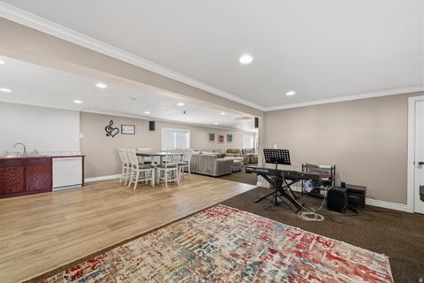 Tiny photo for 1055 S 1000 W, Clearfield, UT 84015 (MLS # 2145066)