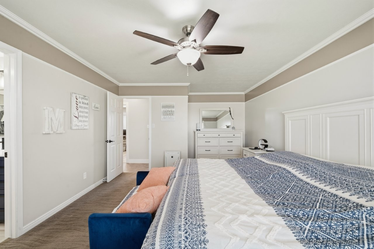 MEADOW PARK #10 - Residential