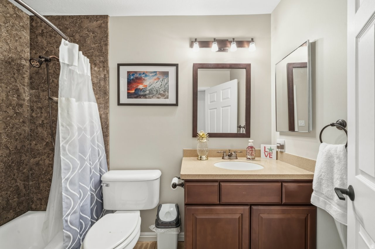 MEADOW PARK #10 - Residential