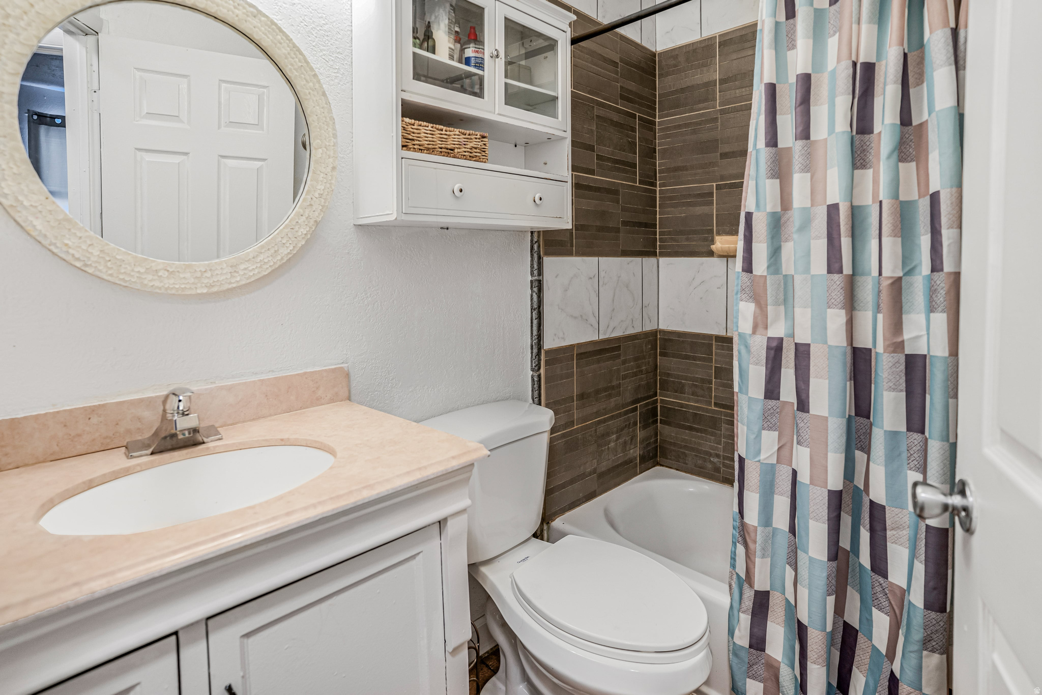 CANNON FARMS - Residential