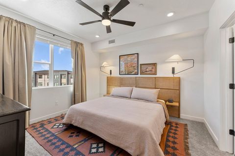 Tiny photo for 226 N CLIFF SIDE DR #L301, Hurricane, UT 84737 (MLS # 2126975)