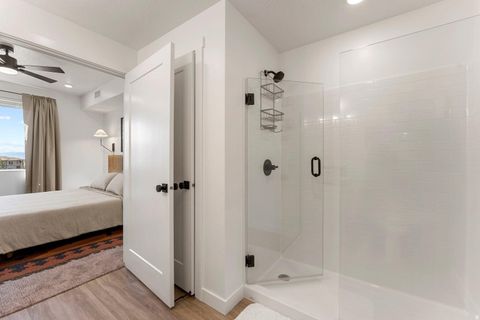 Tiny photo for 226 N CLIFF SIDE DR #L301, Hurricane, UT 84737 (MLS # 2126975)