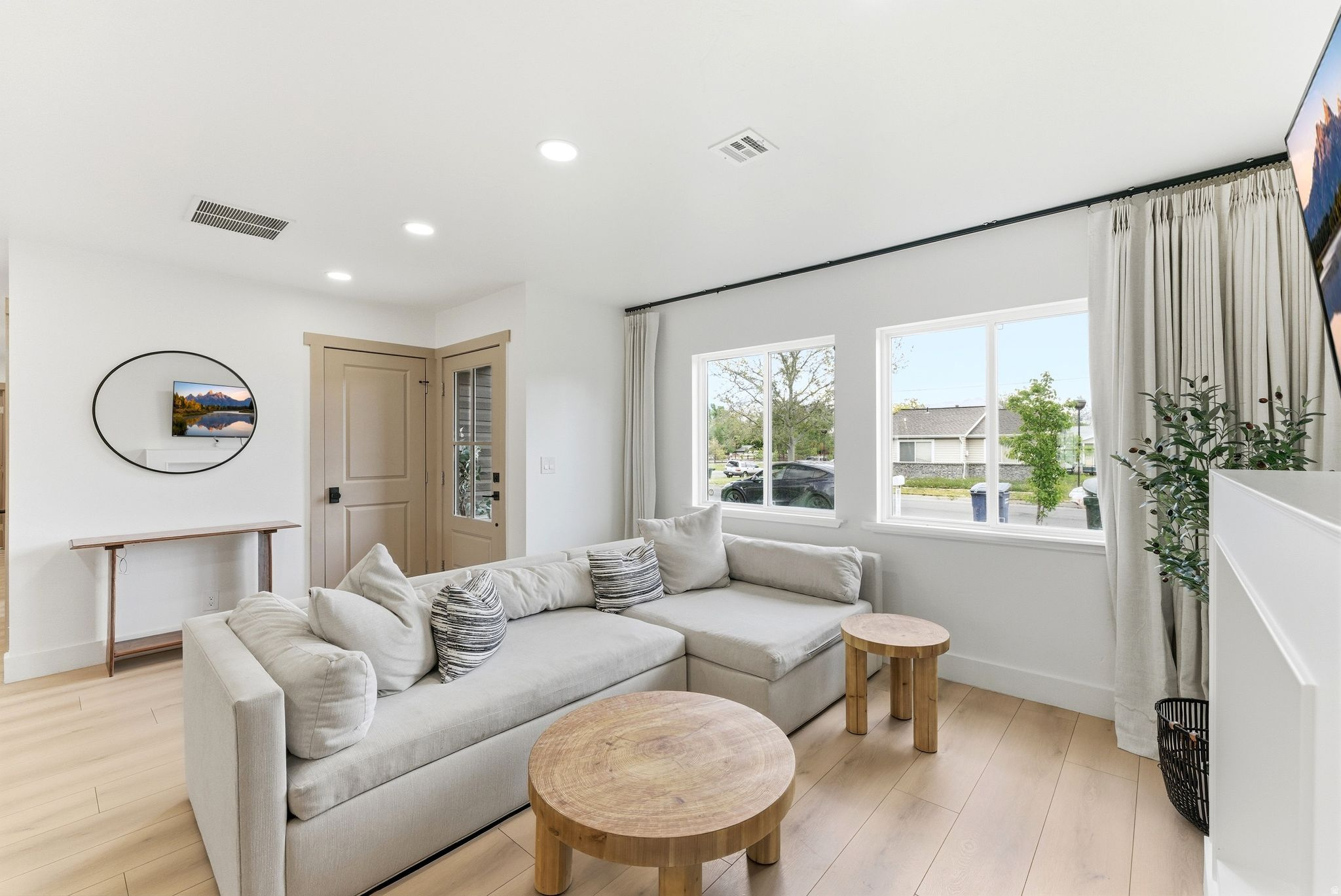 GLENDALE ADD SUB - Residential