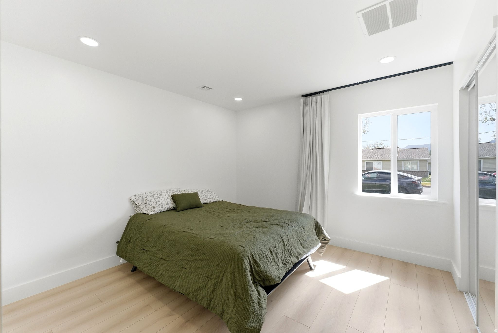 GLENDALE ADD SUB - Residential
