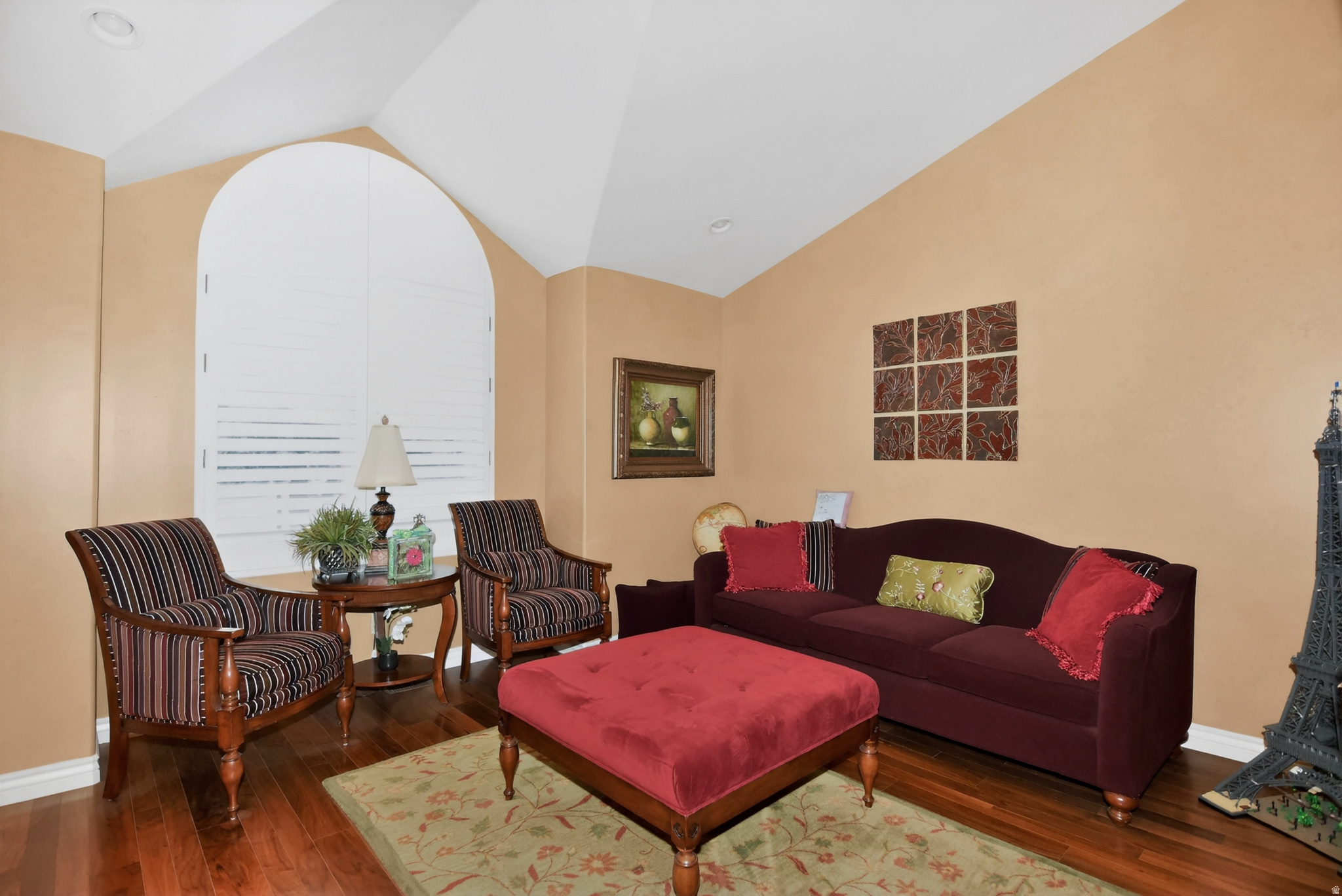 JOYES LANE - Residential