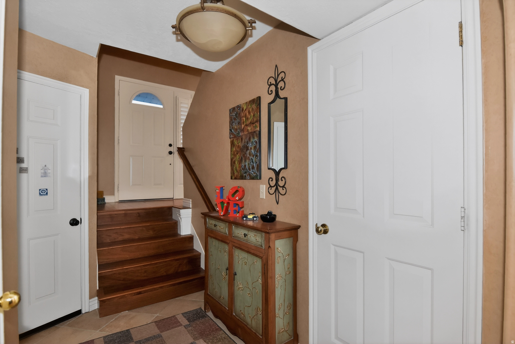 JOYES LANE - Residential