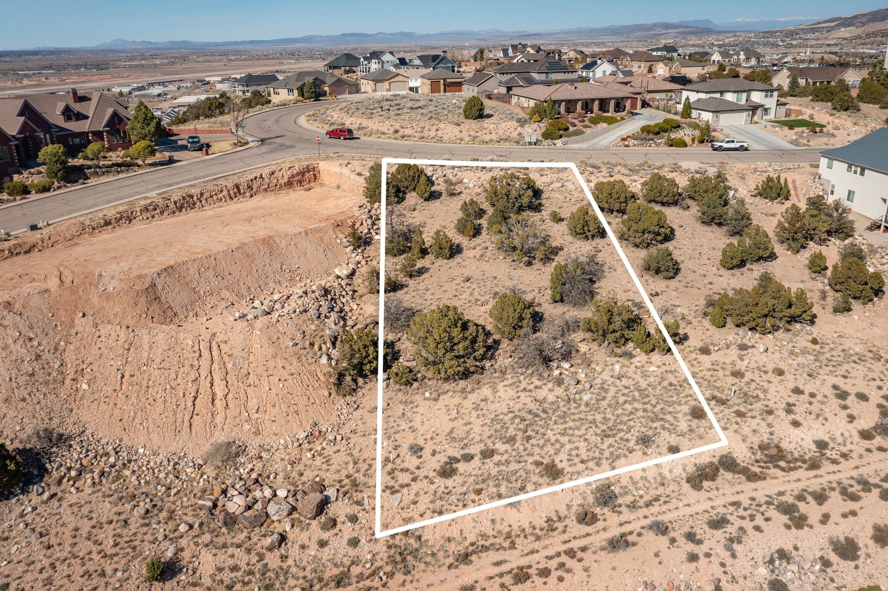 CARMEL CANYON ESTATES - Land