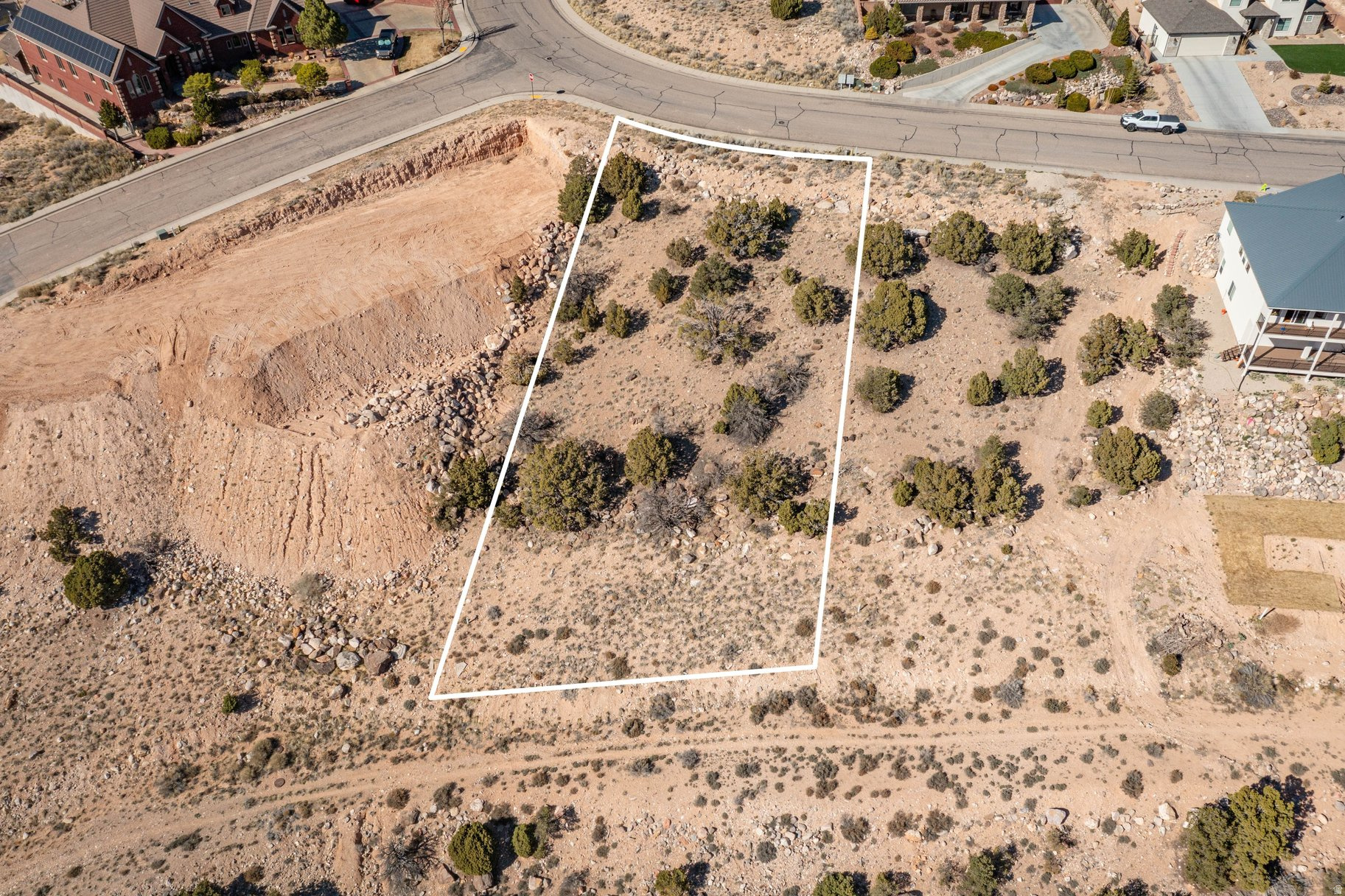 CARMEL CANYON ESTATES - Land