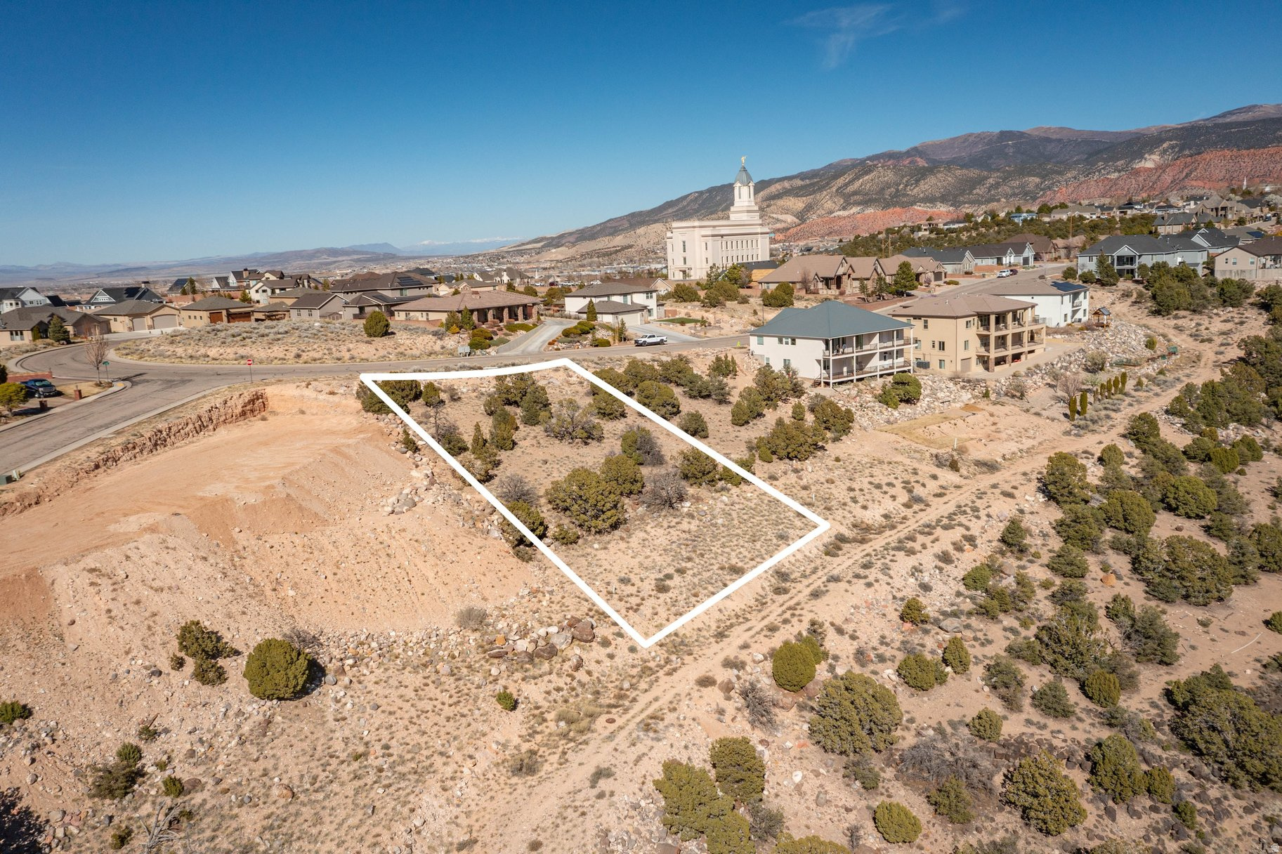 CARMEL CANYON ESTATES - Land