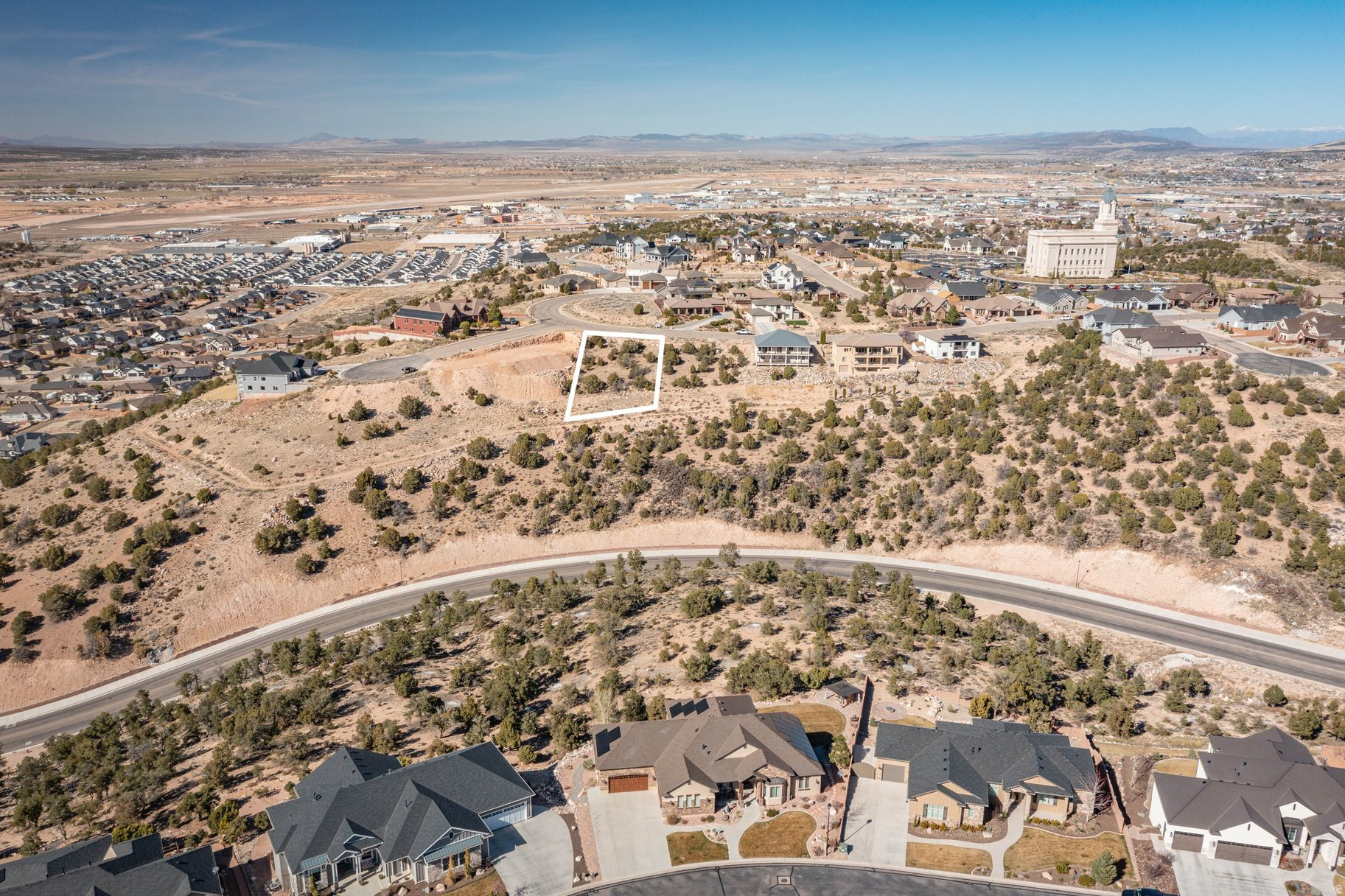 CARMEL CANYON ESTATES - Land