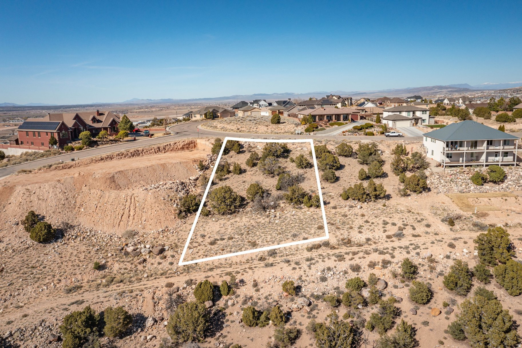 CARMEL CANYON ESTATES - Land