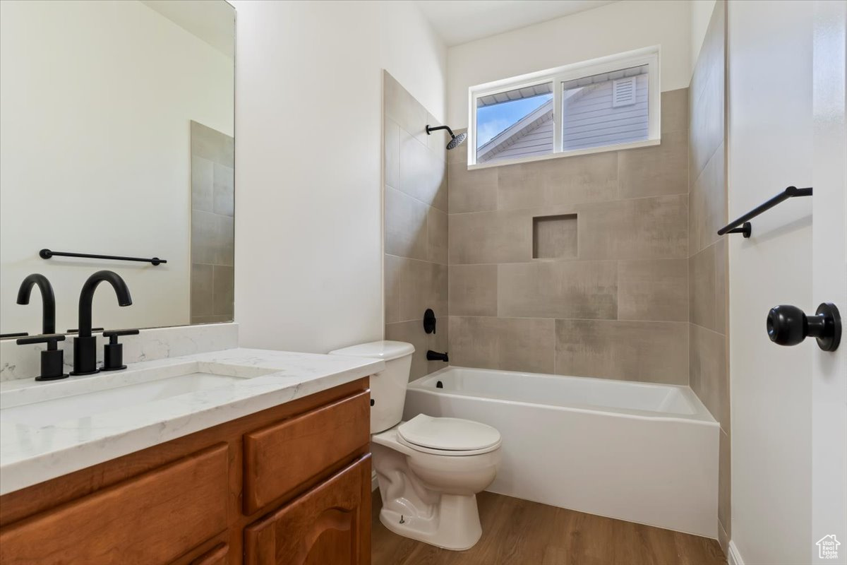 OQUIRRH HIGHLANDS - Residential