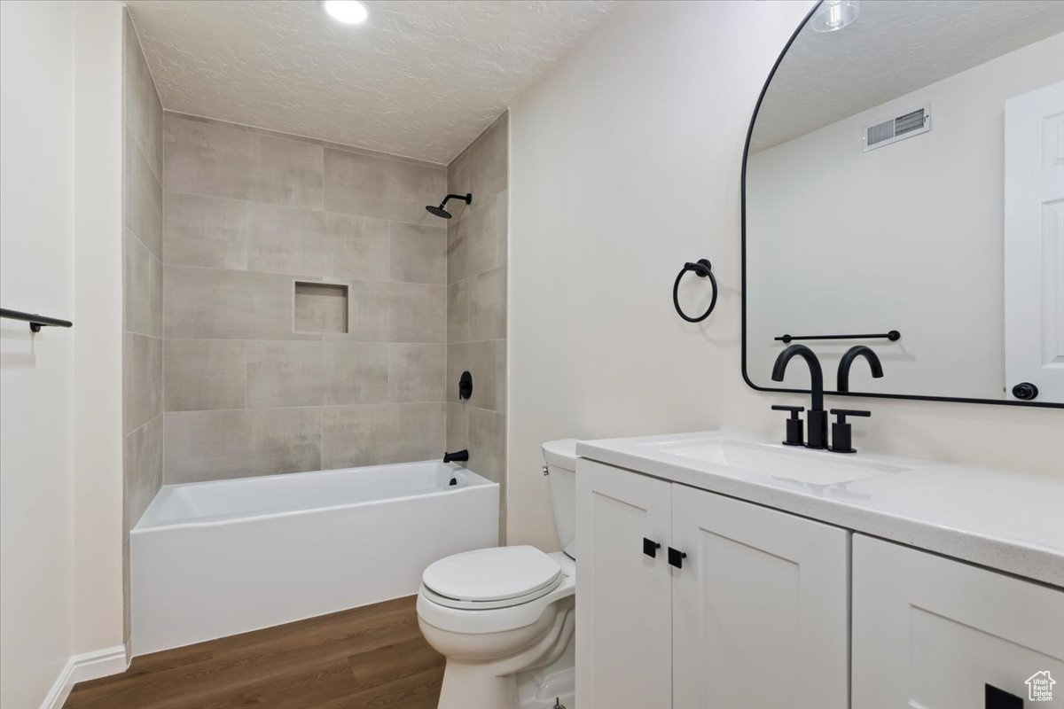 OQUIRRH HIGHLANDS - Residential