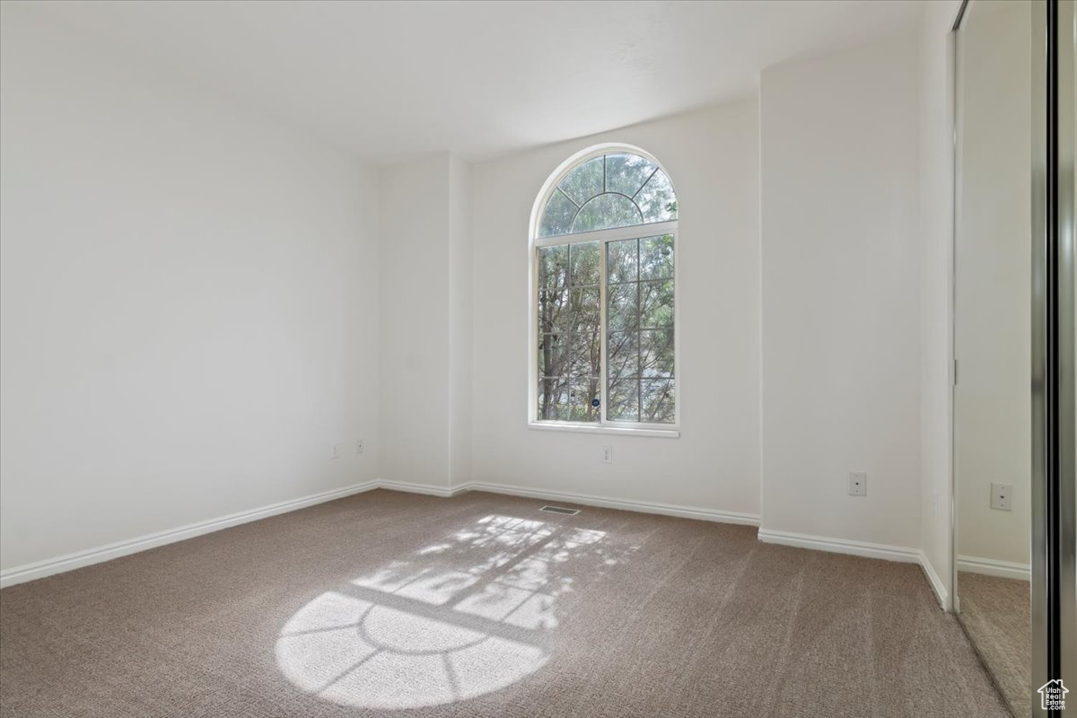 OQUIRRH HIGHLANDS - Residential