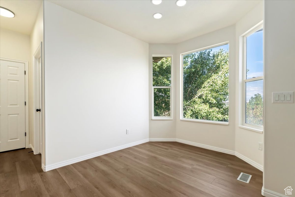 OQUIRRH HIGHLANDS - Residential
