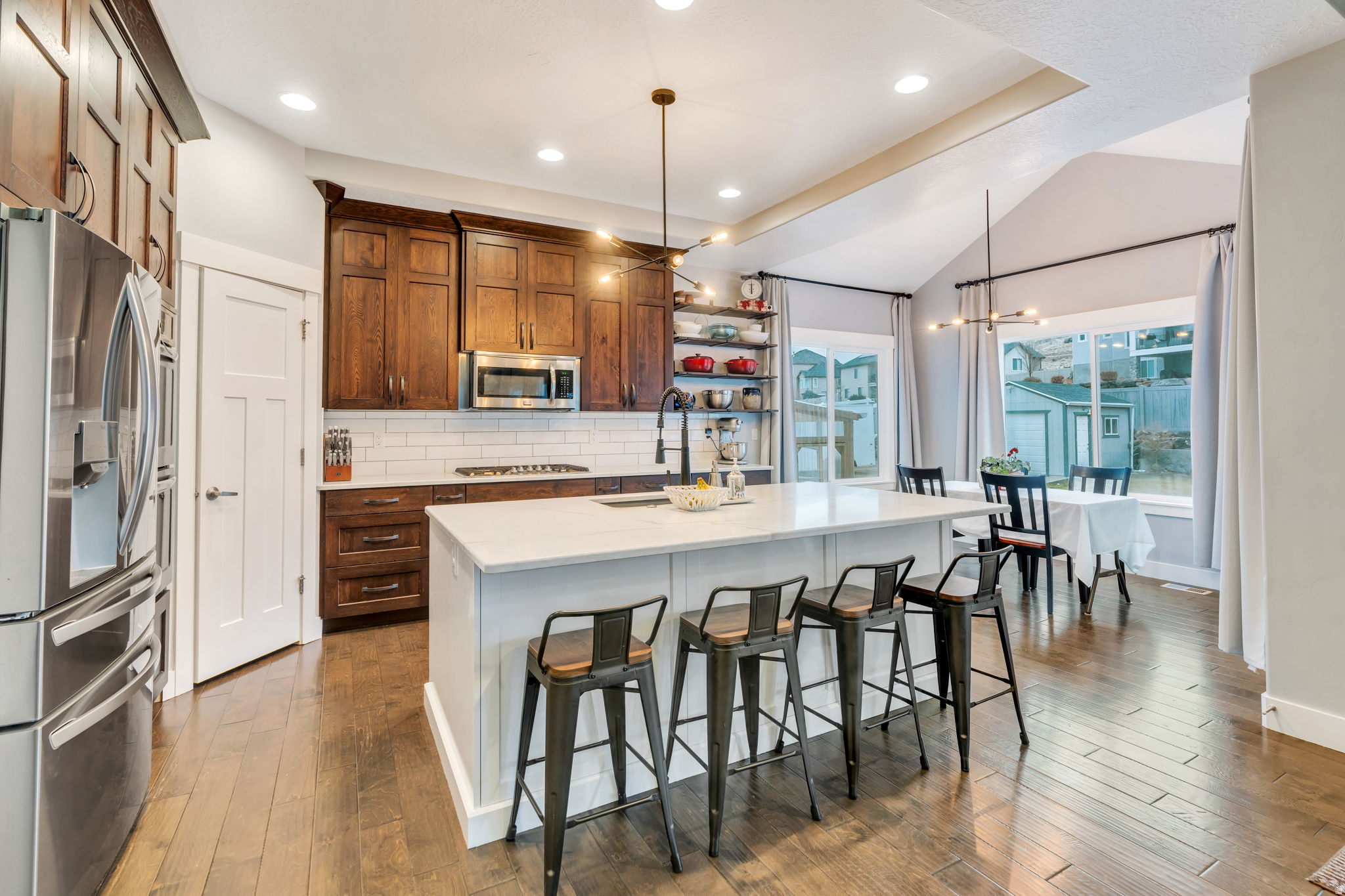 MEADOW RANCH - Residential