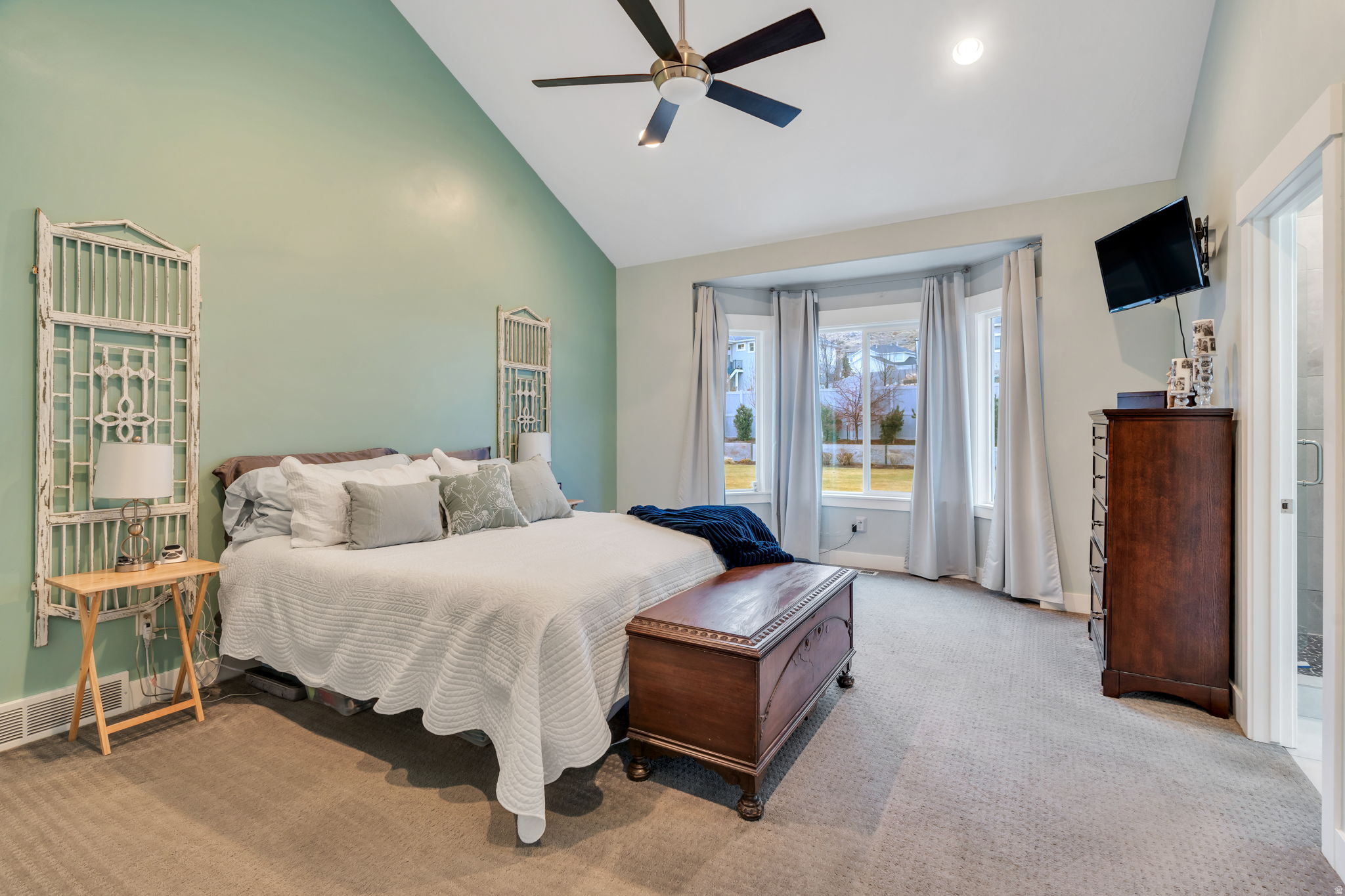 MEADOW RANCH - Residential