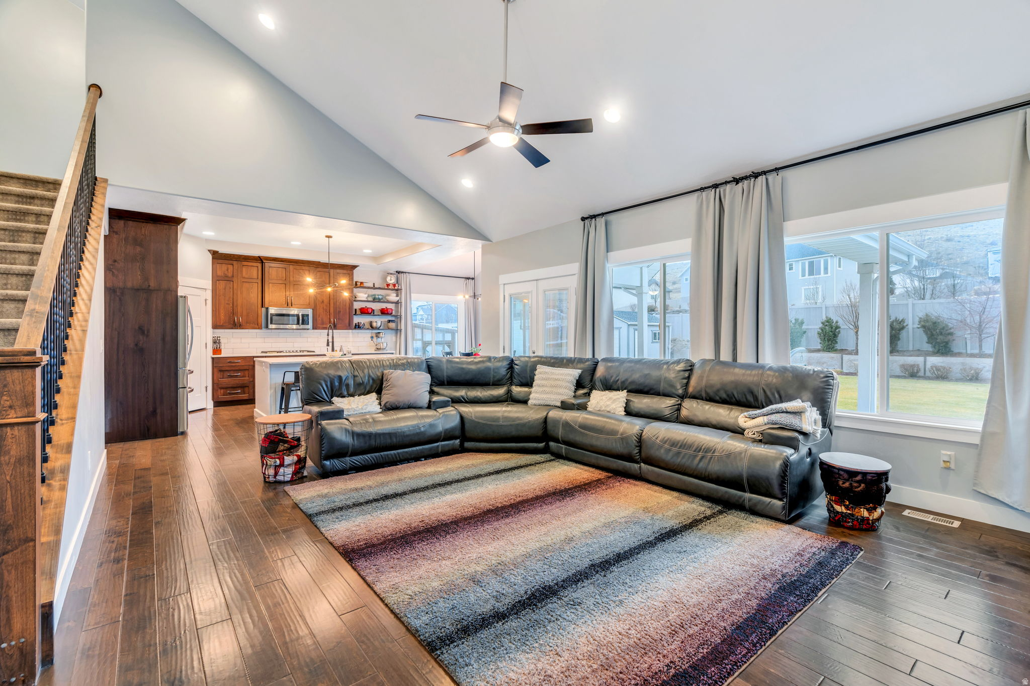 MEADOW RANCH - Residential