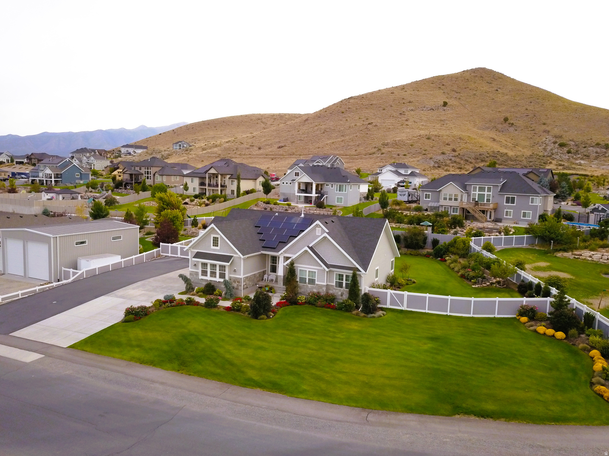 MEADOW RANCH - Residential