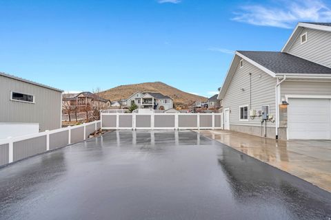 Tiny photo for 9903 N LIPPIZAN WAY E, Eagle Mountain, UT 84005 (MLS # 2129103)