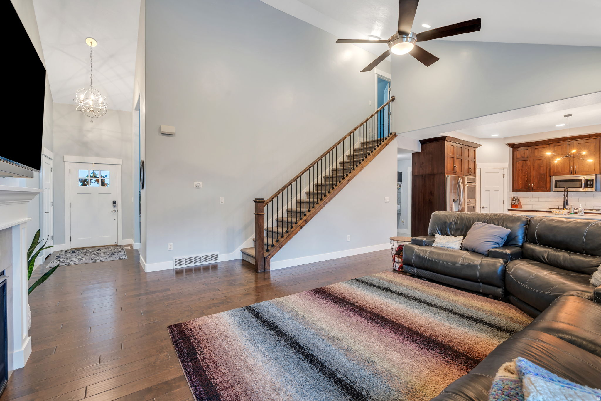 MEADOW RANCH - Residential