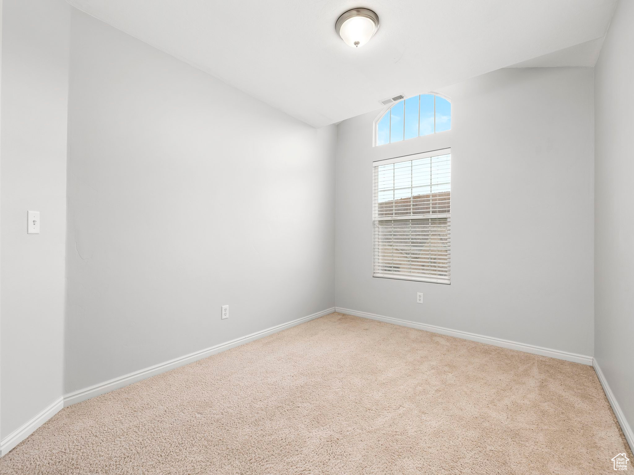 EAGLE CREST 205 - Residential