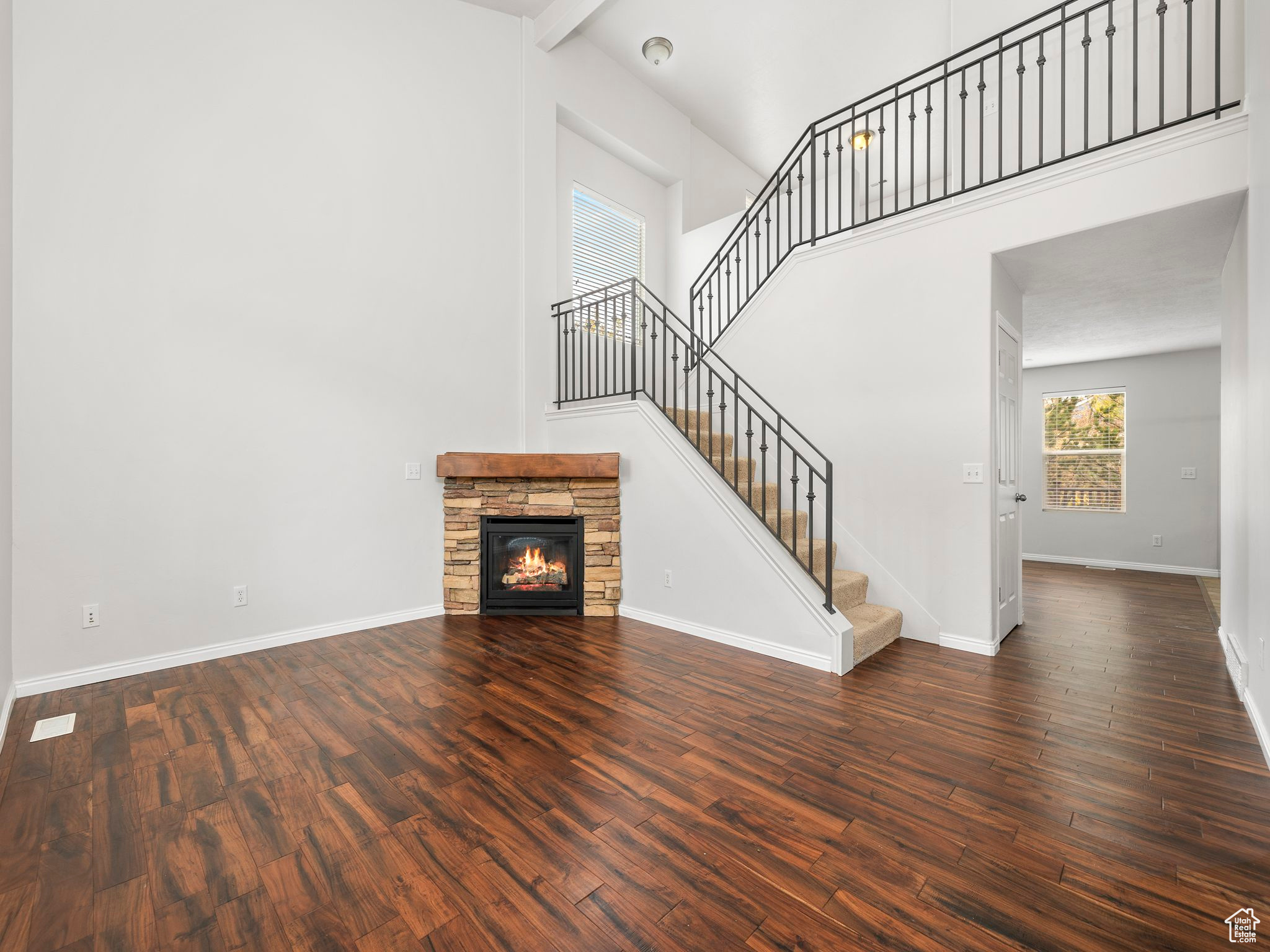 EAGLE CREST 205 - Residential