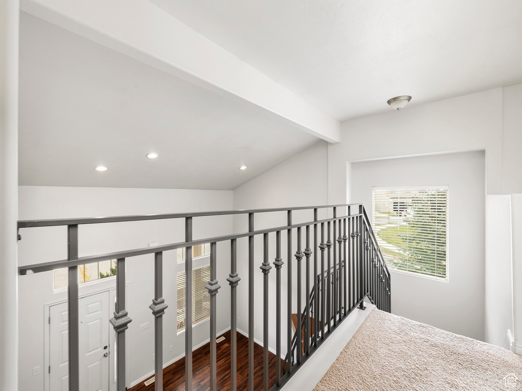 EAGLE CREST 205 - Residential