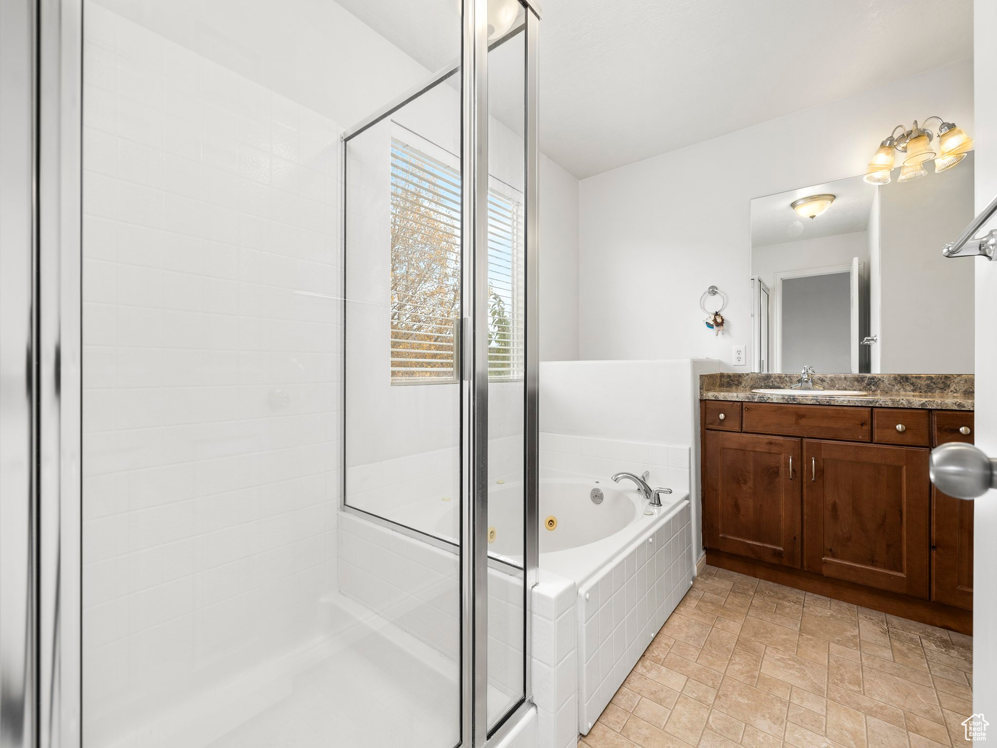 EAGLE CREST 205 - Residential