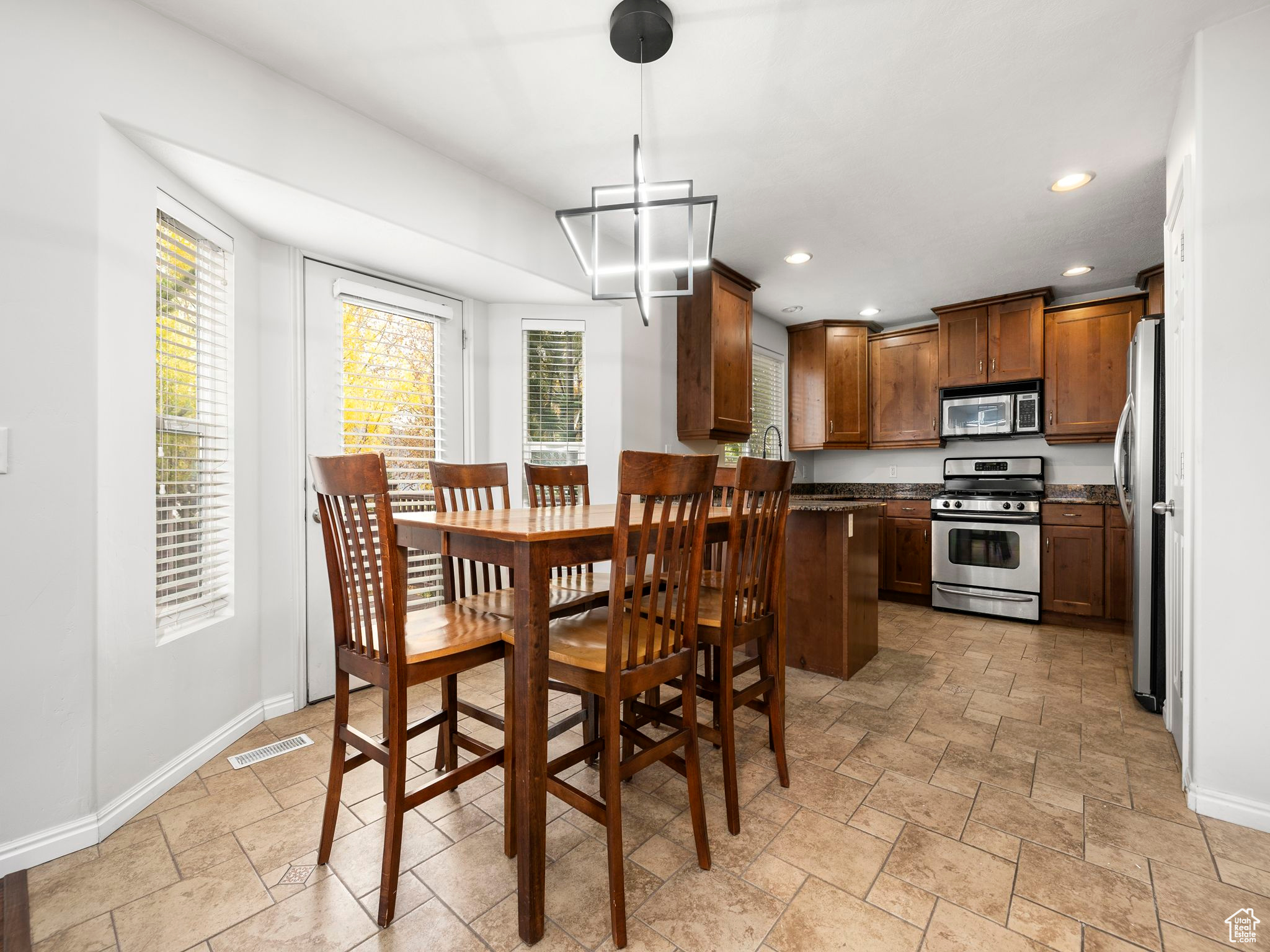 EAGLE CREST 205 - Residential