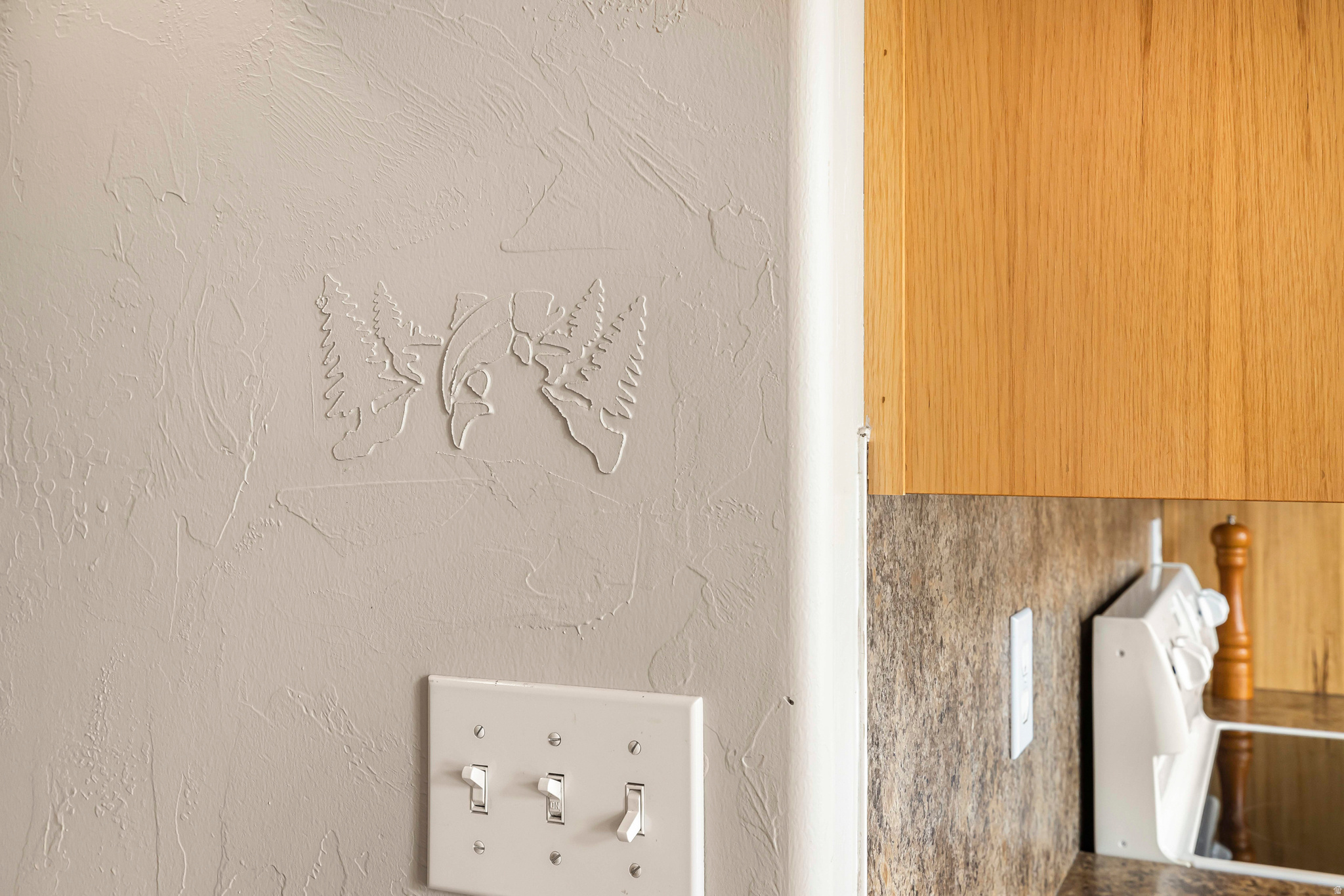 YELLOWSTONE ACRES - Residential