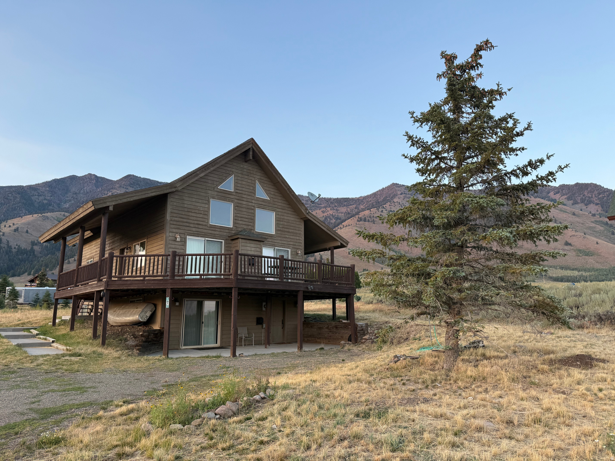 YELLOWSTONE ACRES - Residential