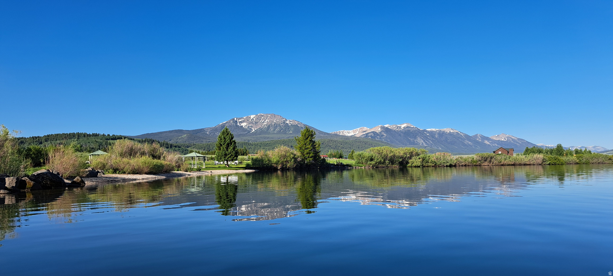 YELLOWSTONE ACRES - Residential