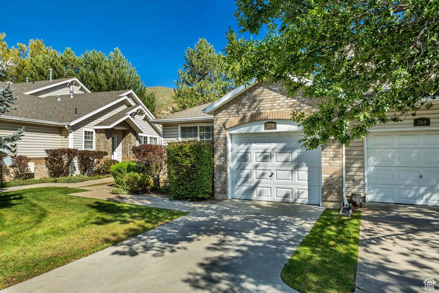 Welcome to this spacious and versatile 3-bedroom, 3-bathroom  end unit townhome located in a quiet, friendly community! This layout offers flexible living options ideal for families, guests, or home office setups. Enjoy the convenience of being just minutes away from a variety of fast food spots, popular restaurants, grocery stores, hardware stores, and auto repair shops. Families will appreciate the quick access to local schools, including elementary, junior high, and high school. This is a perfect opportunity to own a comfortable home in a well-established neighborhood with everything you need close by!