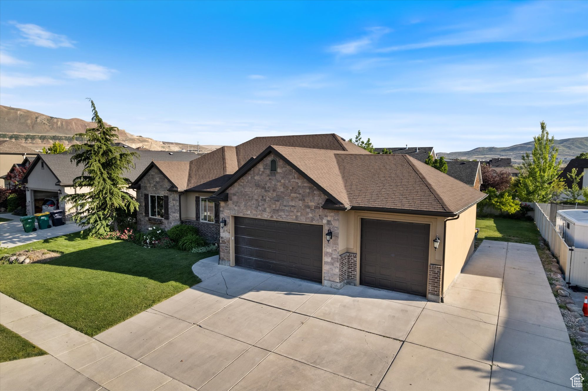 SPRING VIEW FARMS - Residential