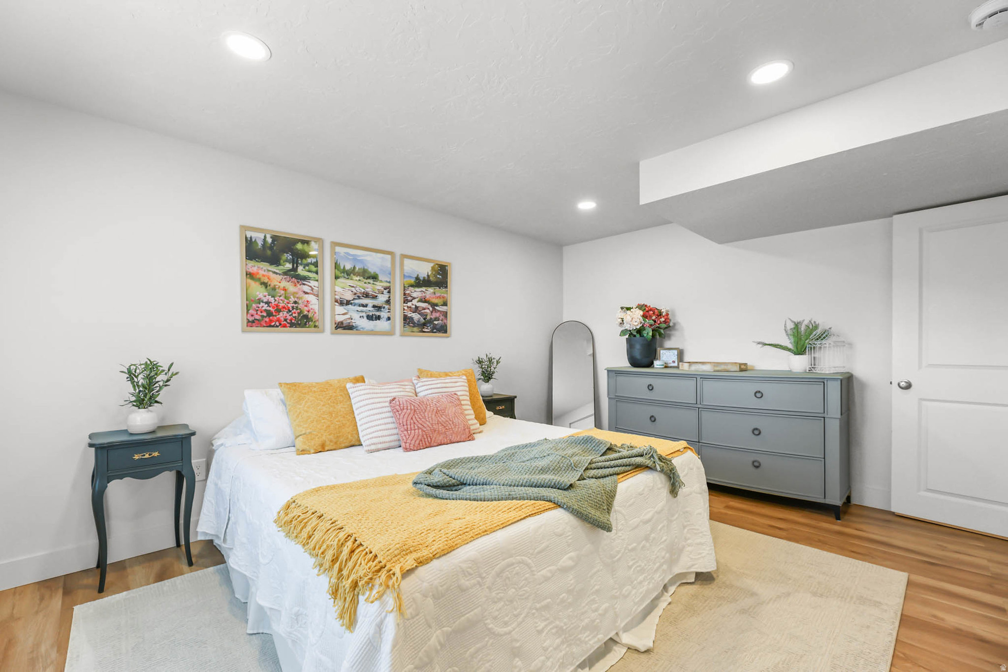 PRIMROSE - Residential