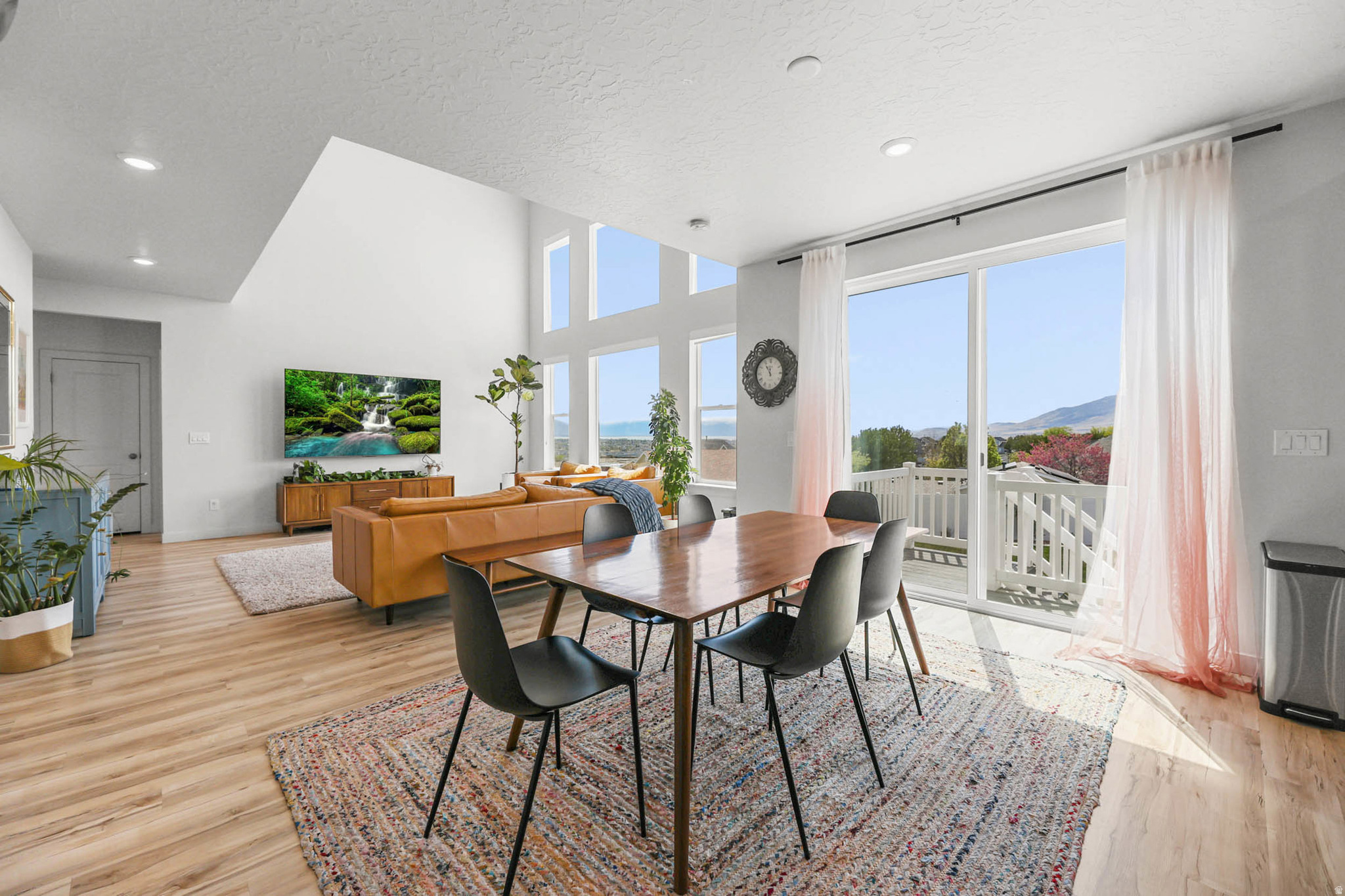 PRIMROSE - Residential