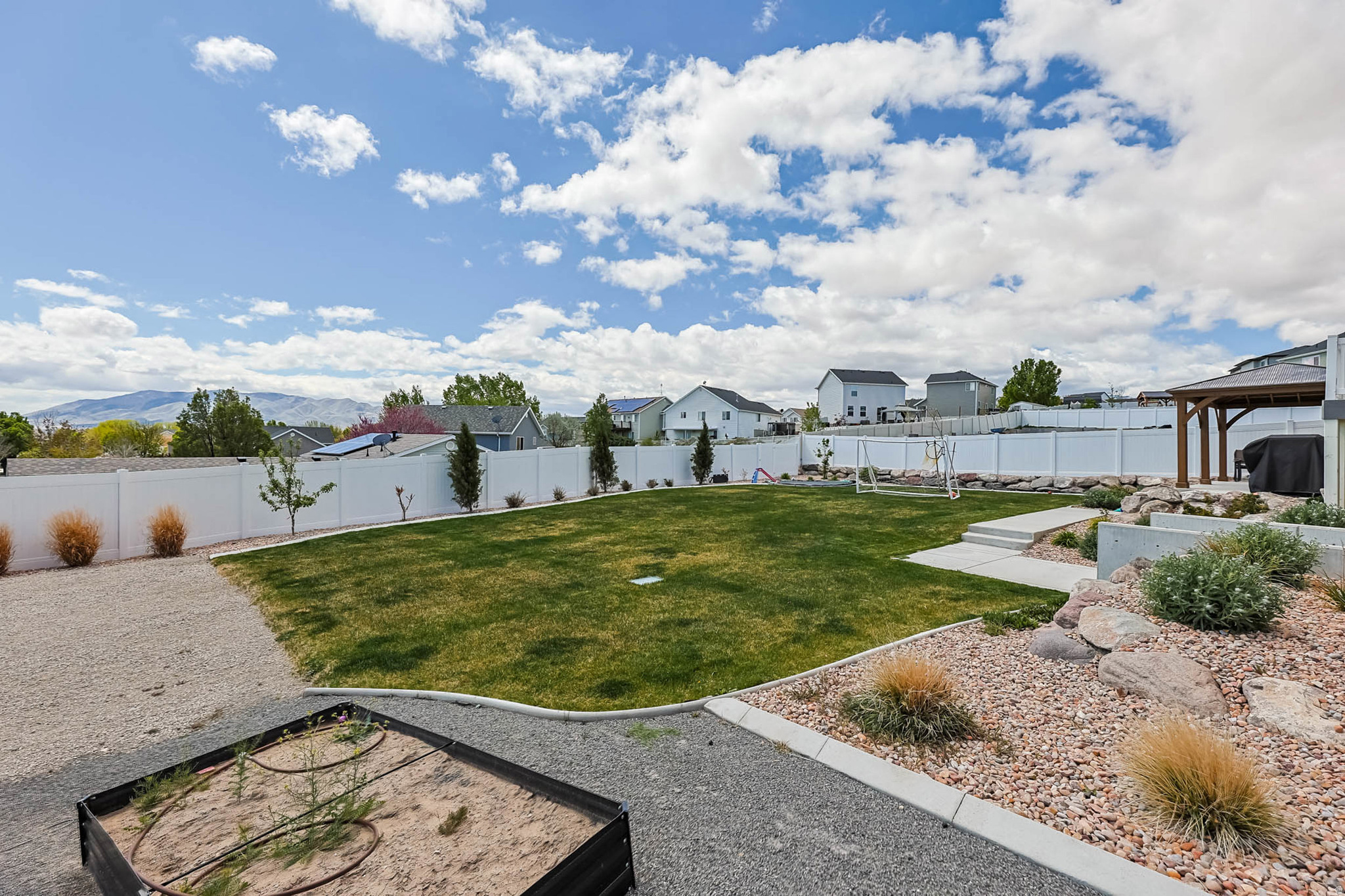 PRIMROSE - Residential