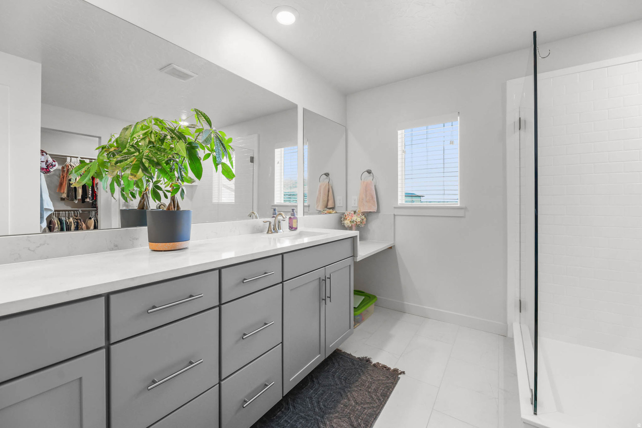 PRIMROSE - Residential