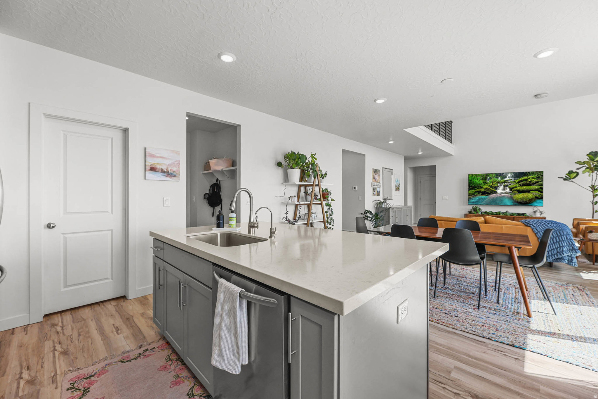 PRIMROSE - Residential