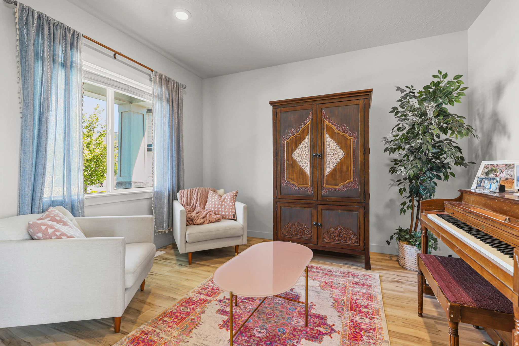 PRIMROSE - Residential