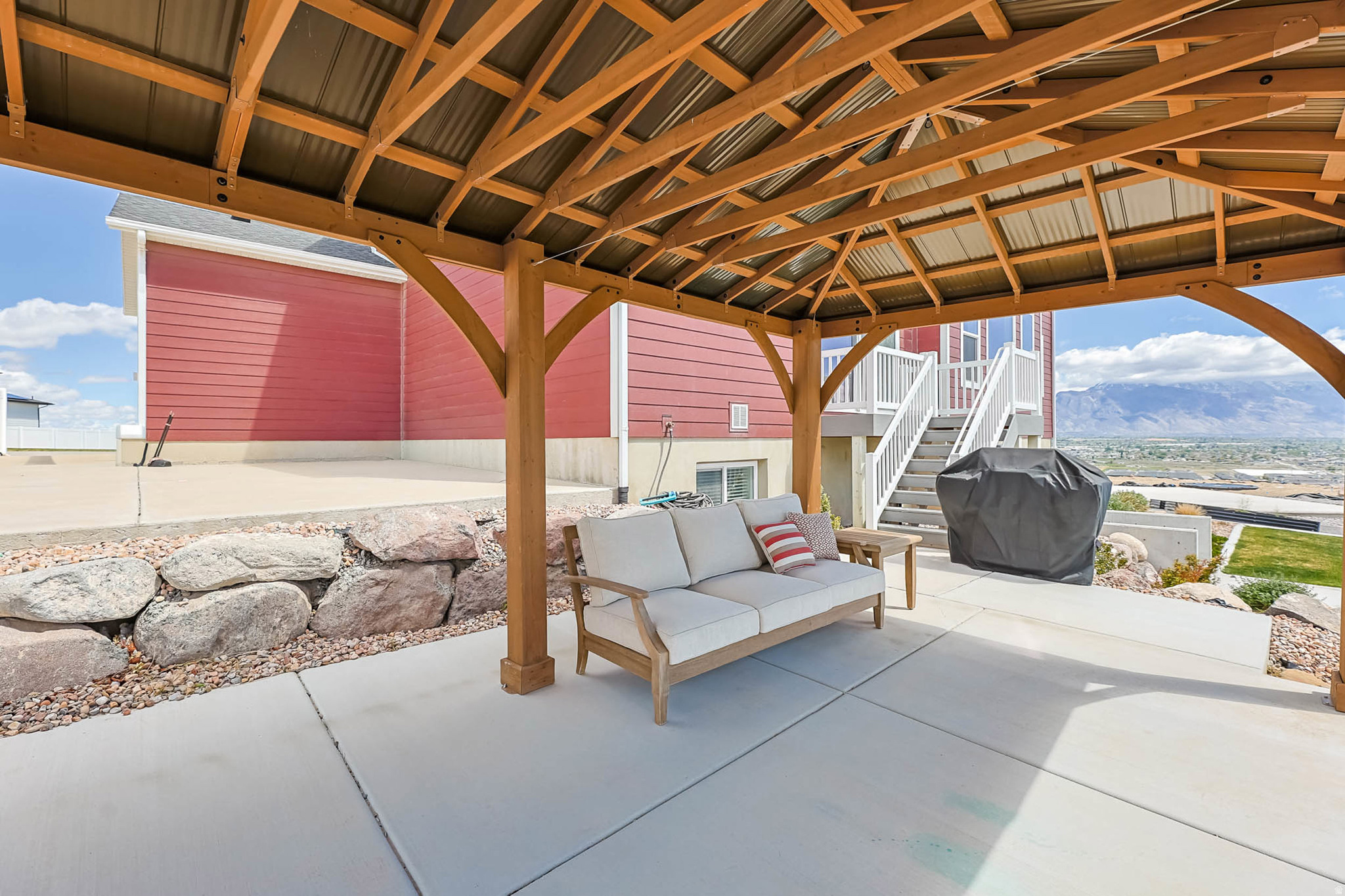 PRIMROSE - Residential