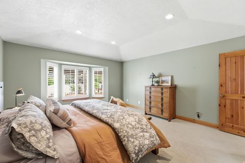 Tiny photo for 1172 W KRISTELDELL CT, Murray, UT 84123 (MLS # 2155781)