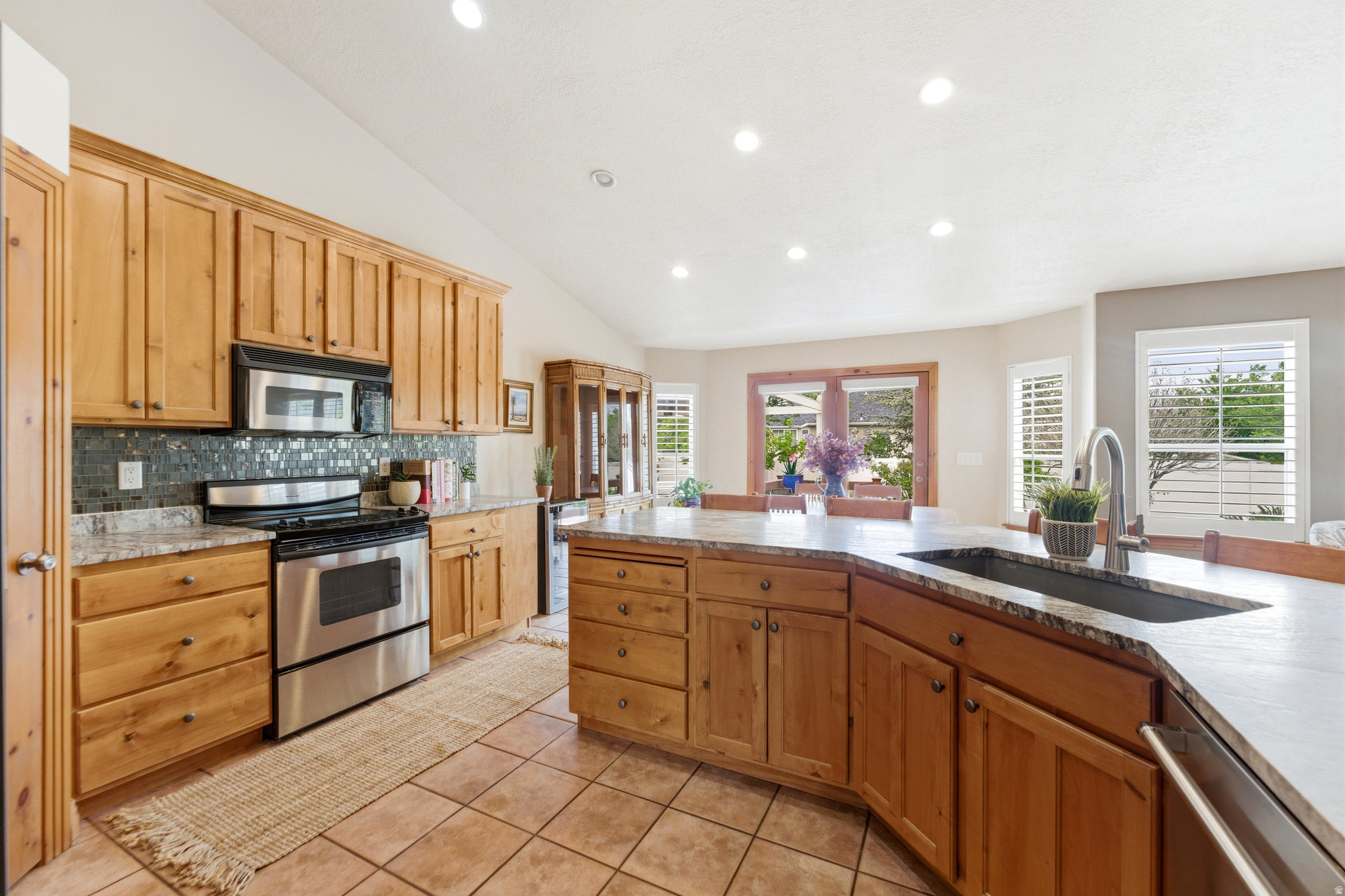 MURRAY PARKWAY ESTATES - Residential