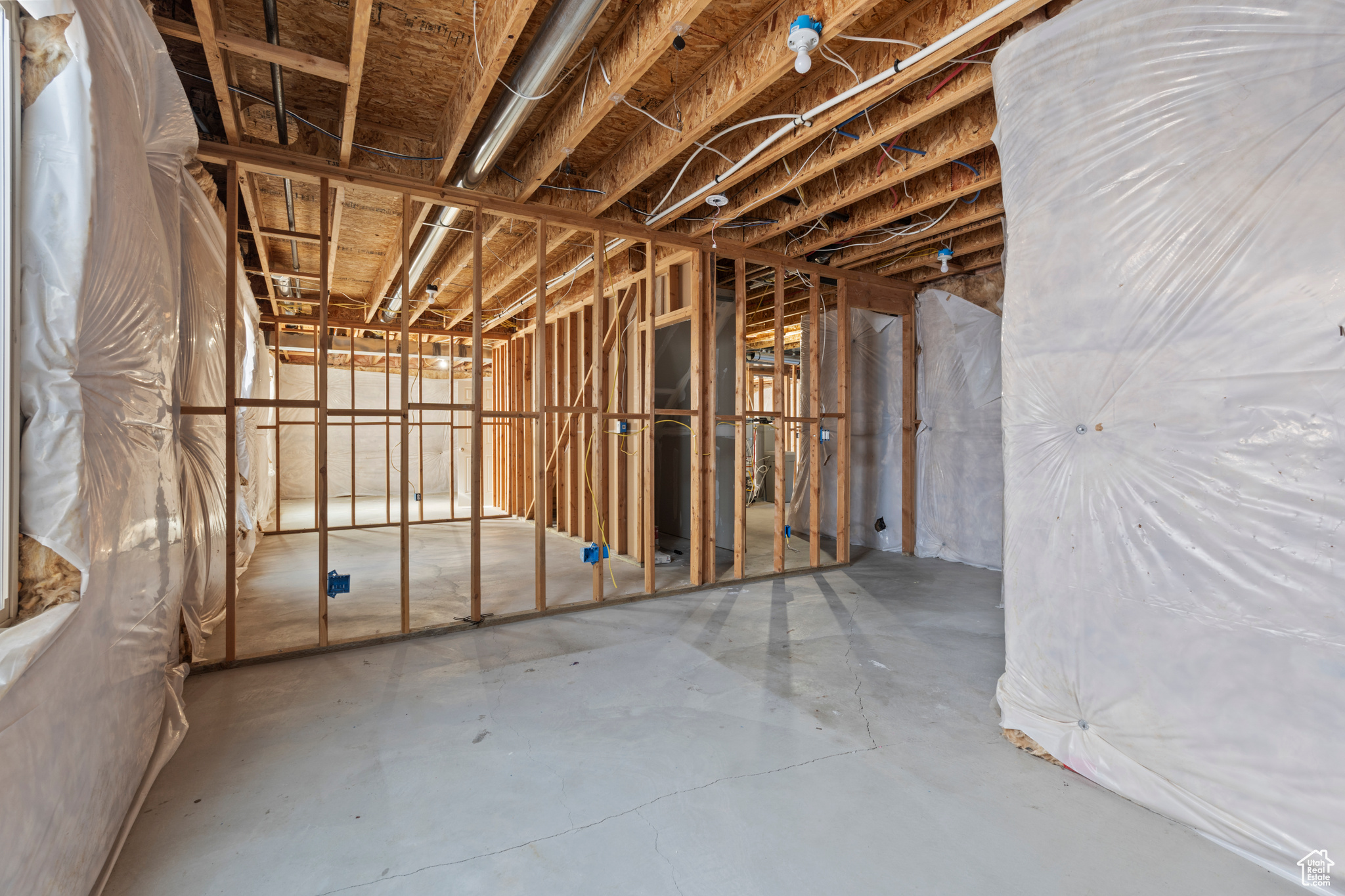 SILVER LAKE - Residential