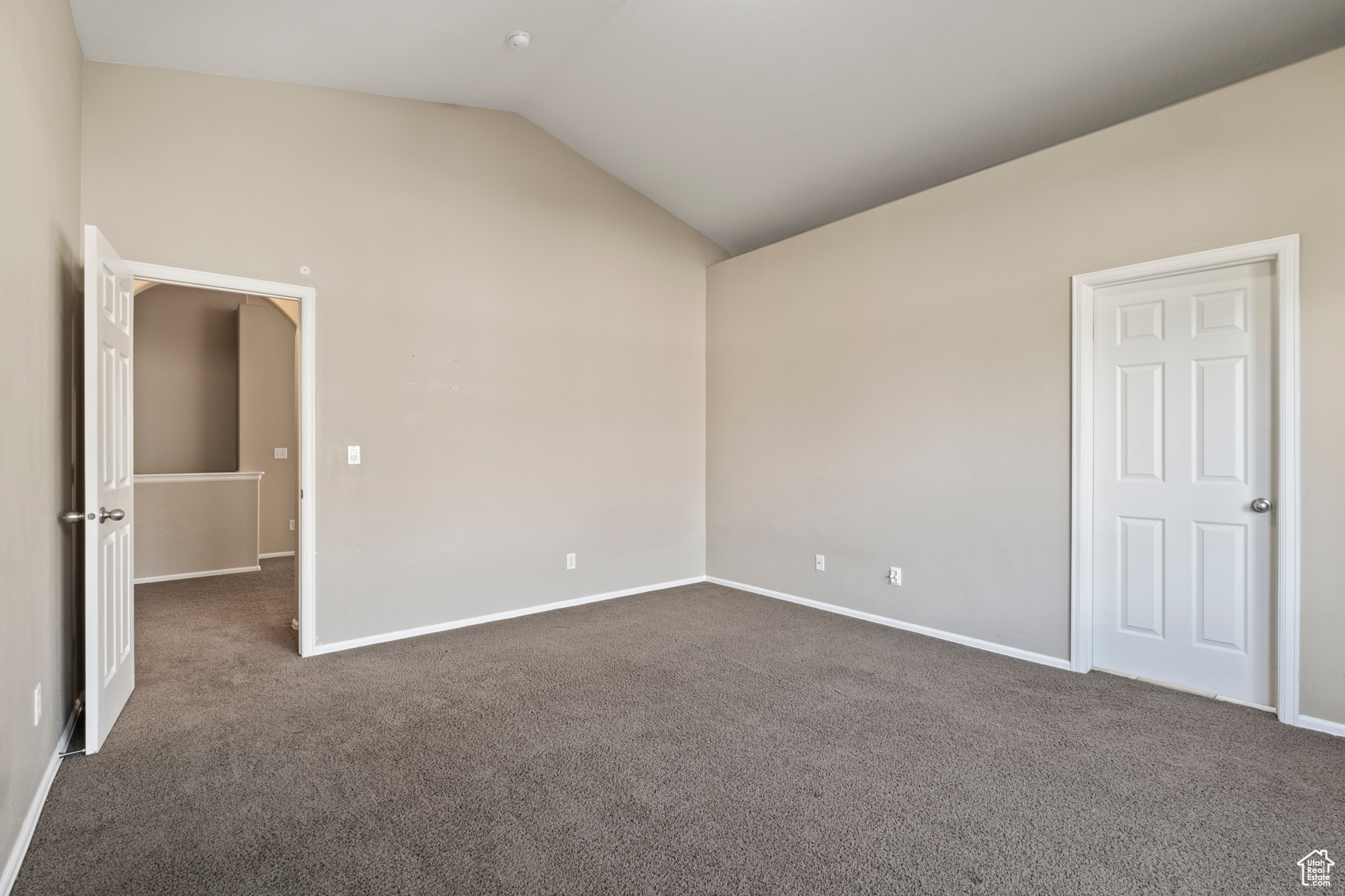 SILVER LAKE - Residential