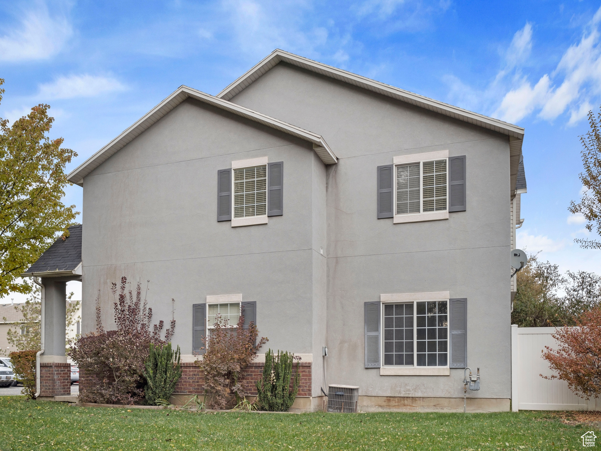 2417 S Red Bur Ct, West Valley City, Utah image 2