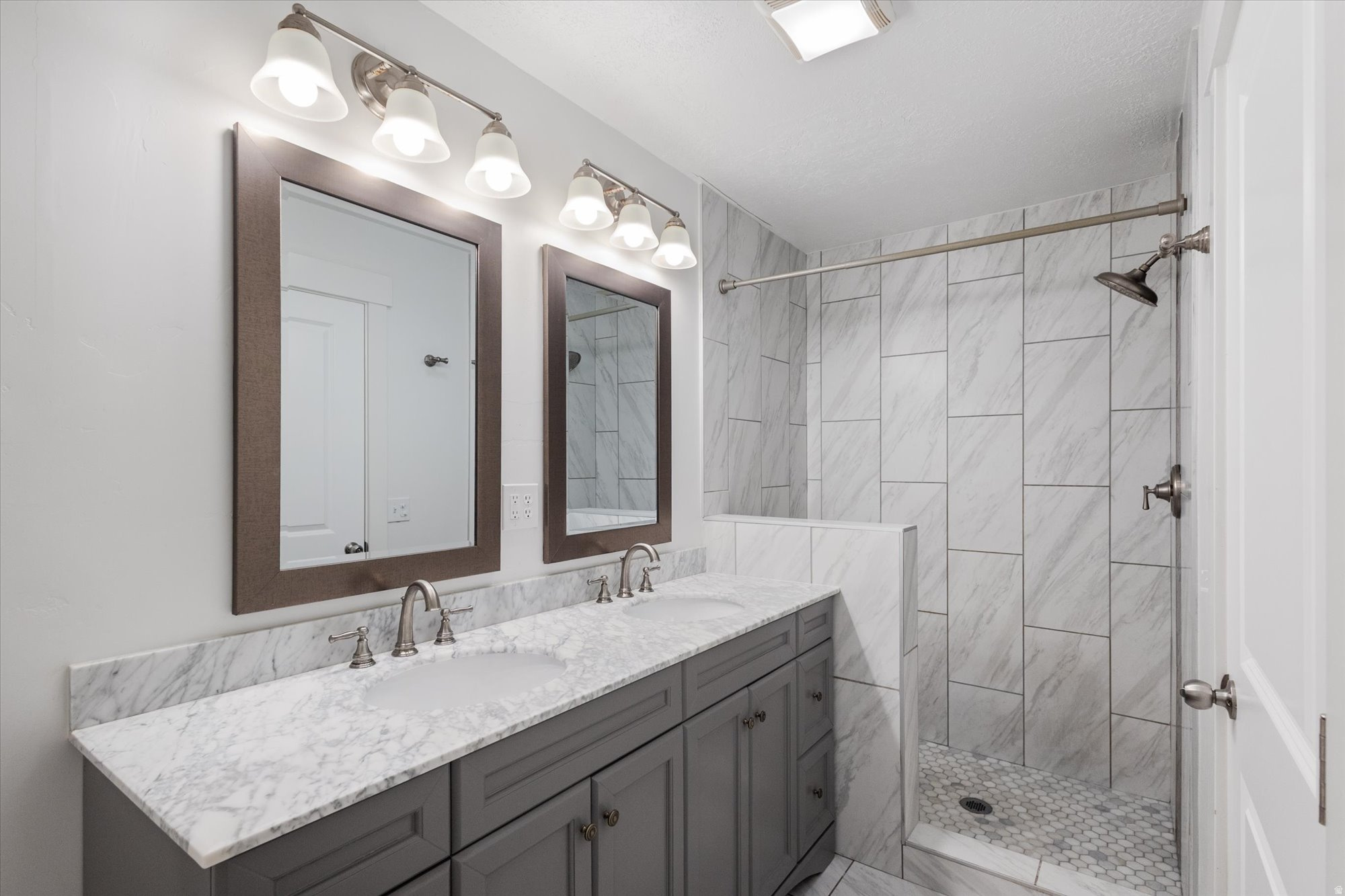 SAGE CREST #5 - Residential