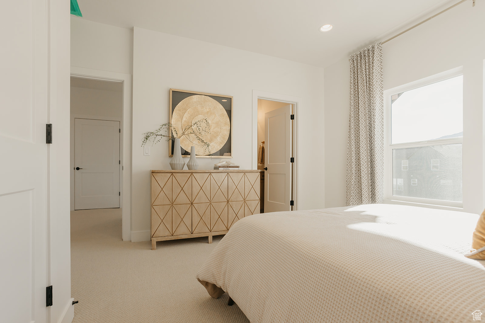 WILLOW ESTATES - Residential