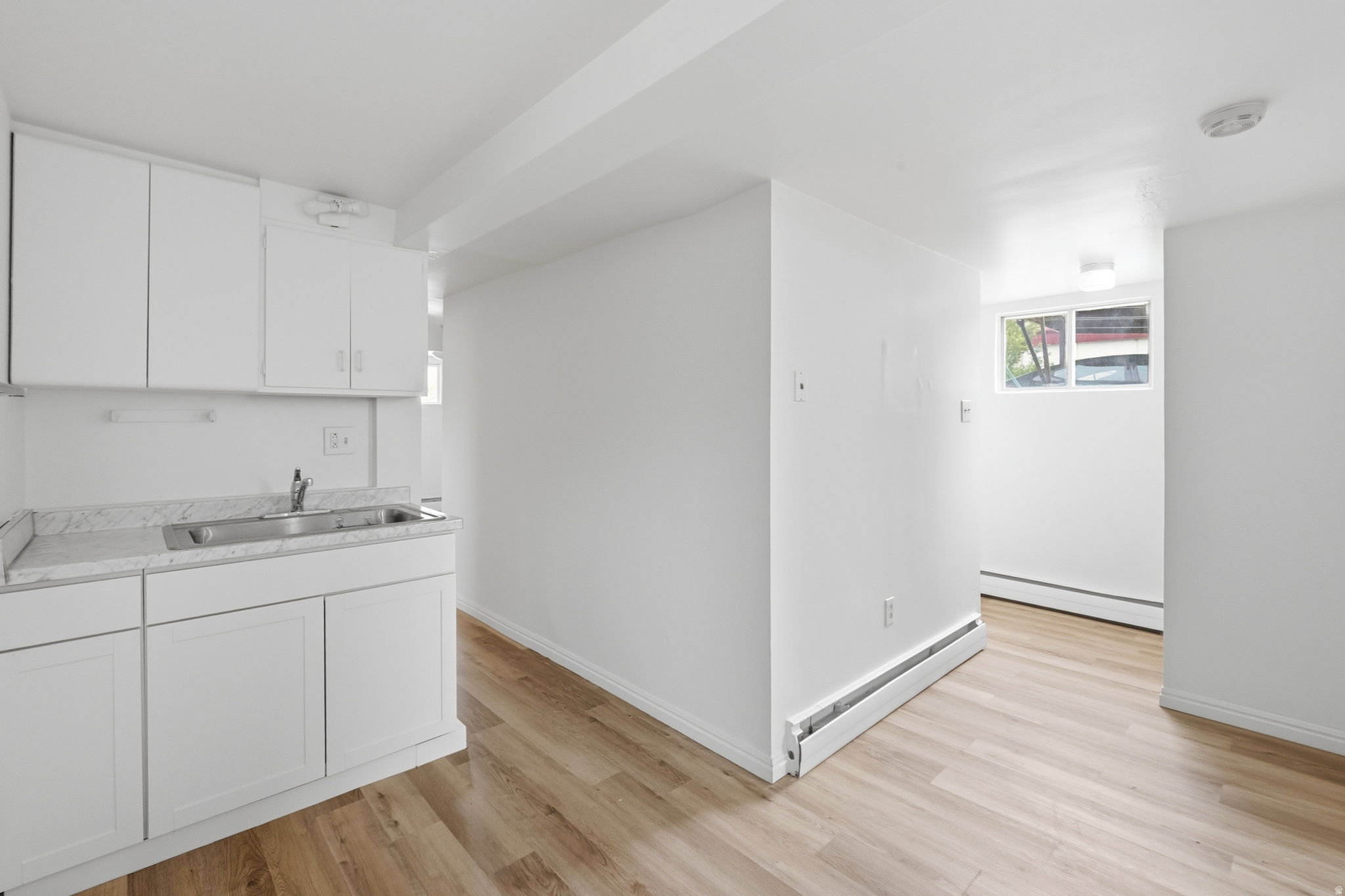 MENLOVE - Residential
